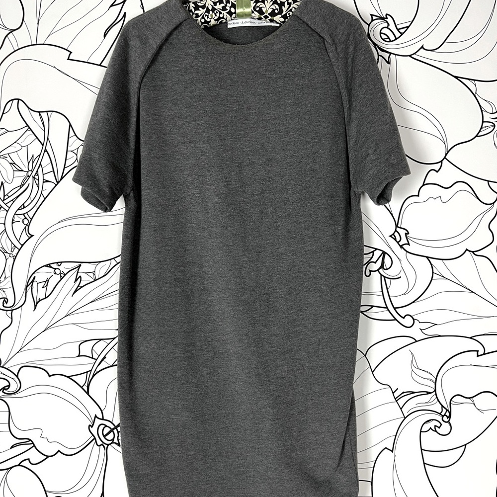 & Other Stories Grey Sweatshirt Dress w/ Shoulder Detail. size 8